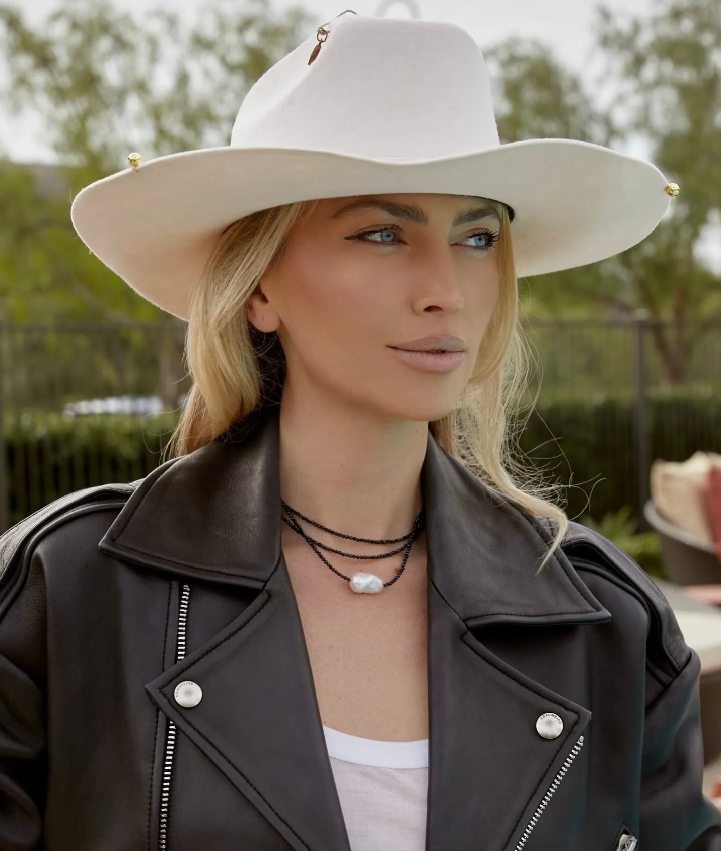 Montage Spinel with Pearl